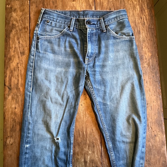 Women’s Levis Red Tab Jeans Size 28 - Picture 1 of 3